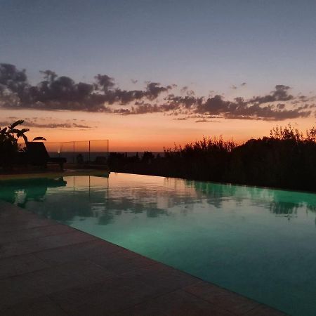 Casa Costa Suites Kanali  Eksteriør billede